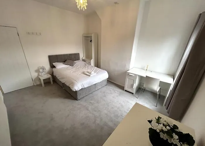 Perfect Home From Home In Stoke On Trent